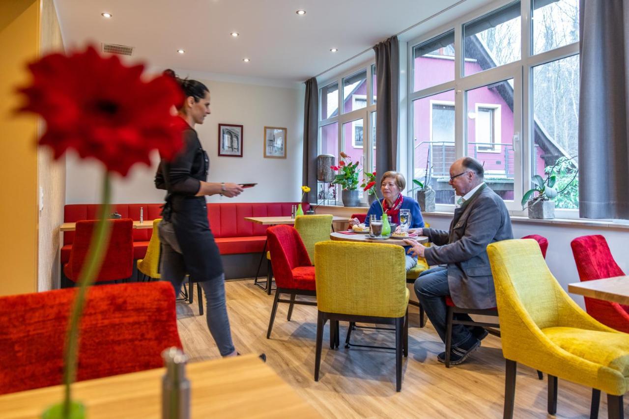 Pension & Cafe Abendroete Oybin Exterior photo